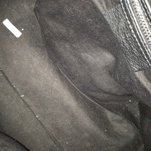 Antigona Medium Leather Satchel - Picture 6 of 6